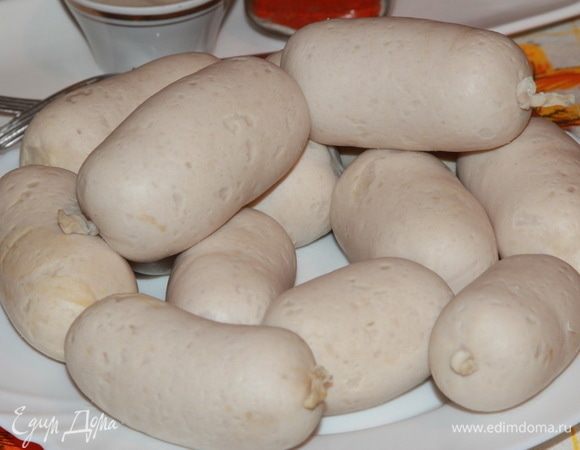 Вот, собственно, сардельки после варки способом «2 кипятка», ждут своих едоков.