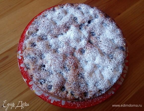 Остывший пирог можно присыпать сахарной пудрой!