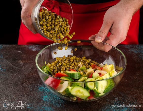 Смешайте все ингредиенты. 