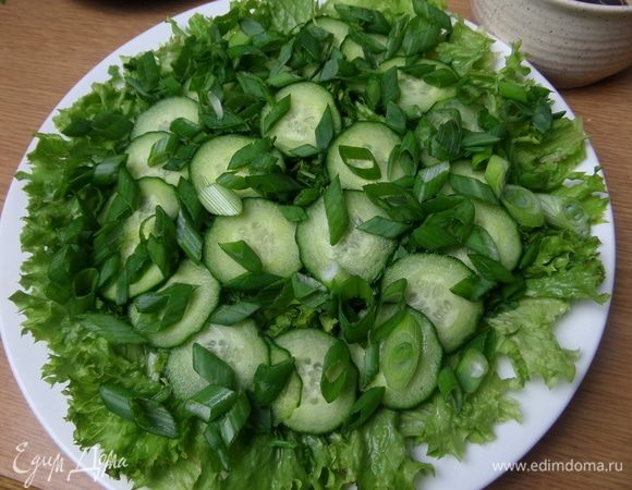 Зеленый лук.