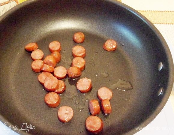 Переложить в общую сковороду.