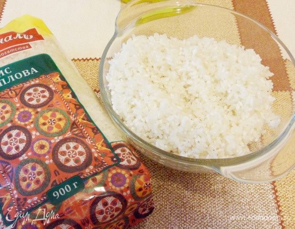 Рис Для плова ТМ «Националь» очень хорошо промыть.