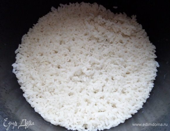 В мультиварке рис варится и не требует помешивания.
