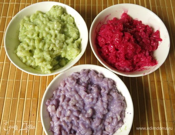 Делим рис на 4 части, три из них окрашиваем.