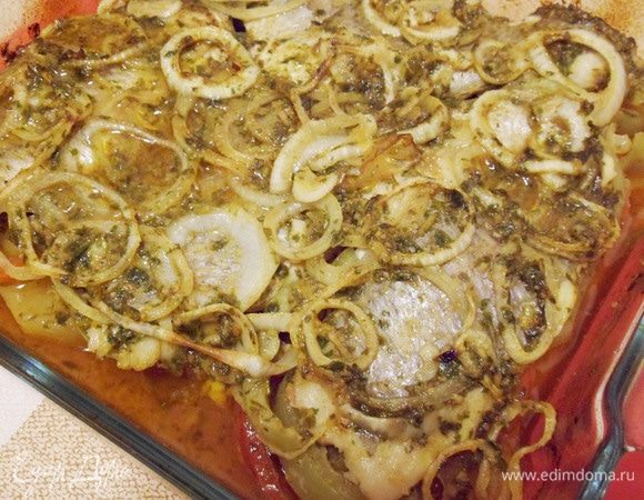 Держать блюдо в духовке до тех пор, пока картофель не будет готов. У меня это заняло около 25 минут.