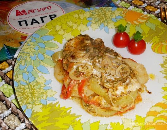 Указанное время прошло. Рыба по-креольски готова! Подавать можно и в горячем, и в холодном виде.