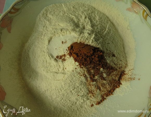 Добавляем корицу.