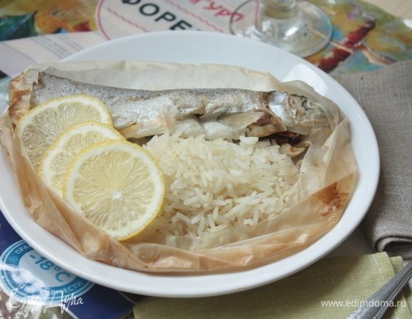 При подаче аккуратно срезаем верхнюю часть конверта и подаем к столу вместе с бокалом аргентинского белого сухого вина. Праздник живота вам обеспечен!