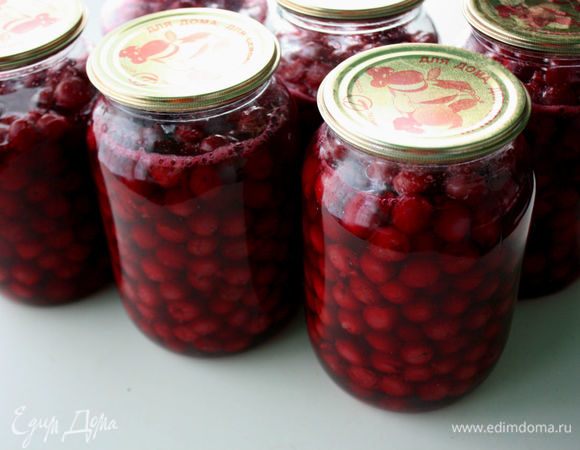 Хранить в прохладном месте. Из указанного количества ингредиентов получилось 4 литровых банки.
