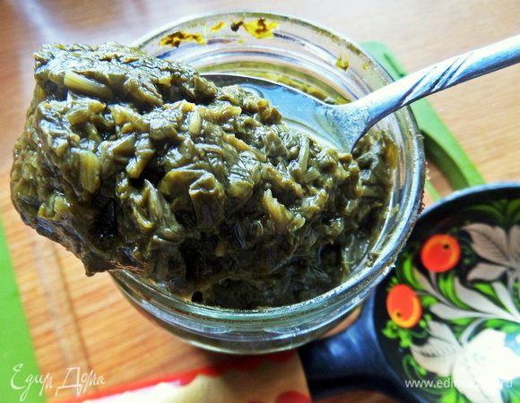 Берем половину пол-литровой банки или 4 ст. л. с горкой.