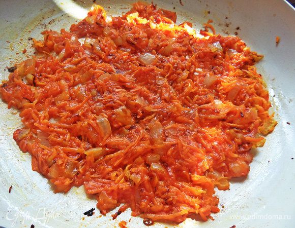 Подержать на огне, помешивая.