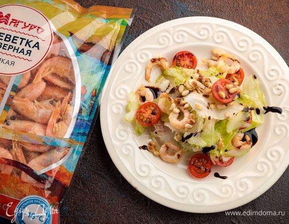 Подавайте к столу, пока креветки теплые. Приятного аппетита!