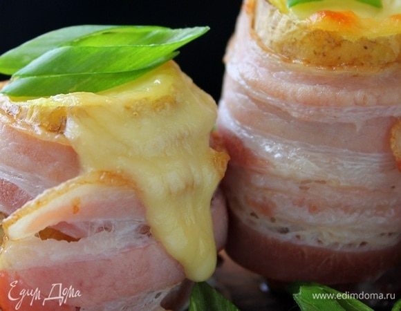 Готовое блюдо украсить зеленым луком и сразу же подавать! Приятного аппетита!