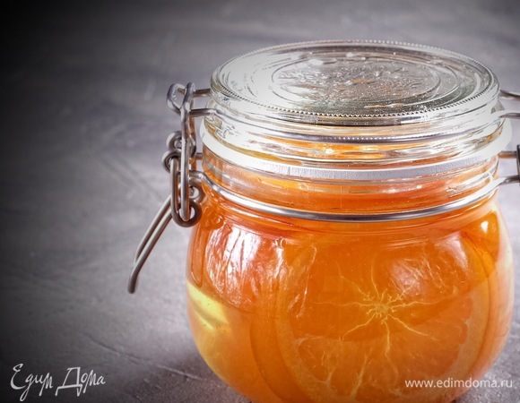 Полученные дольки сиропа годны для приготовления вкуснейших цукатов. В банке ломтики могут храниться в холодильнике сколько угодно долго.