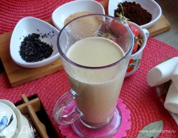 Подавать с фруктами и сладостями.