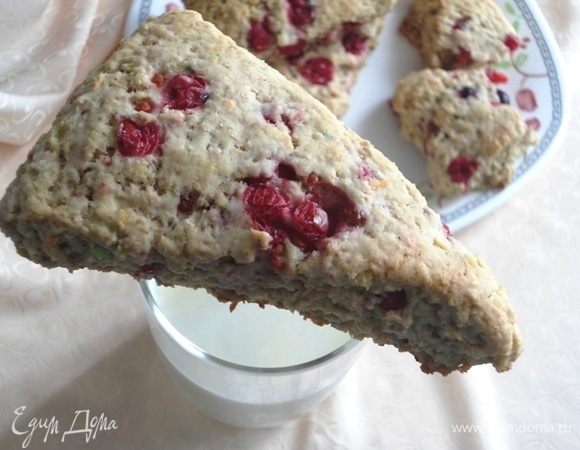 По-летнему ягодное угощение!