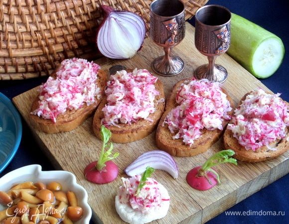 Подавать на завтрак или в качестве закуски.