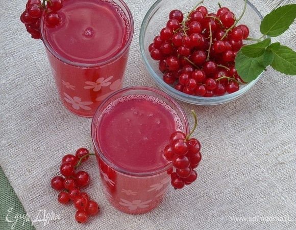 Подаем компот охлажденным.