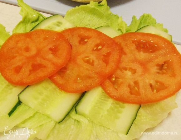 Затем — помидоры.