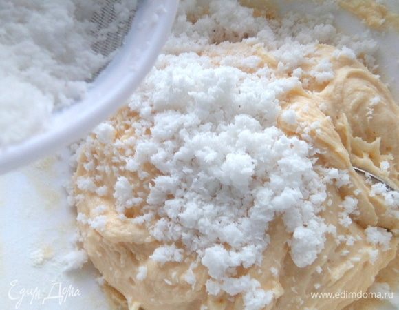 Ввести тот самый кокос, который я замачивала для предыдущего рецепта.
