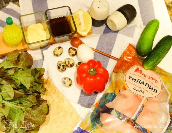 Чем удобен этот рецепт, что в нем практически все ингредиенты уже готовые, кроме рыбы. Тилапию ТМ «Магуро» заранее размораживаем.