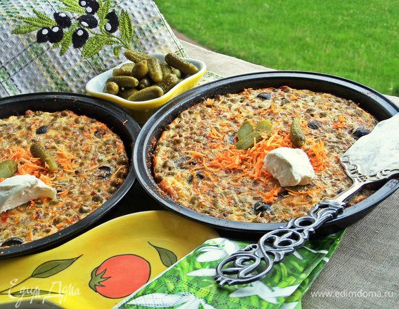 К омлету подойдет любой огурчик маринованный или свежий.