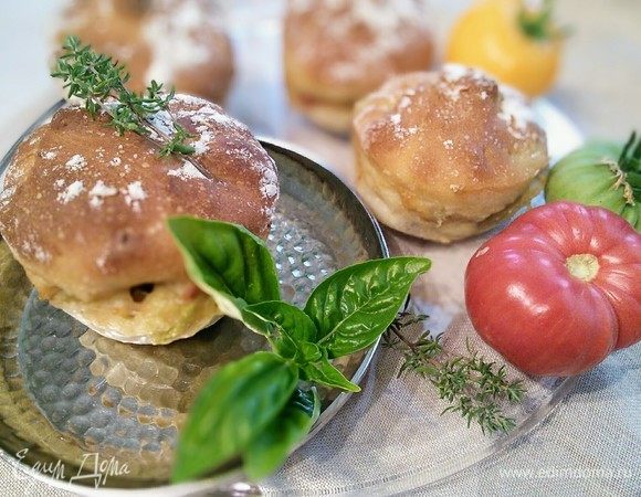 Очень вкусны булочки в теплом виде :) 