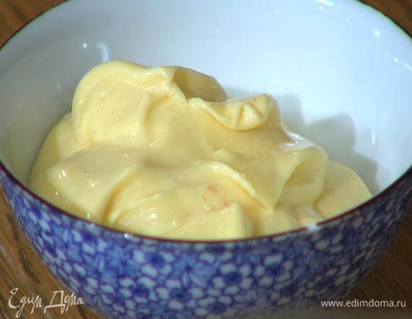 Взбить все в густую, крепкую массу, если нужно еще посолить и поперчить.