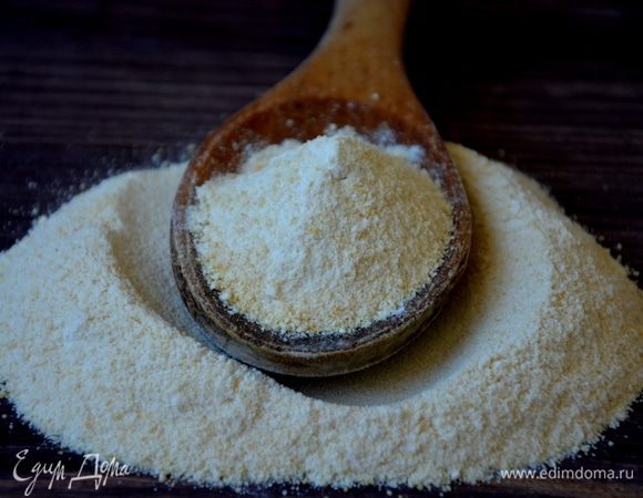 Хранить в герметичных контейнерах или стеклянных банках с крышкой в темном сухом месте.