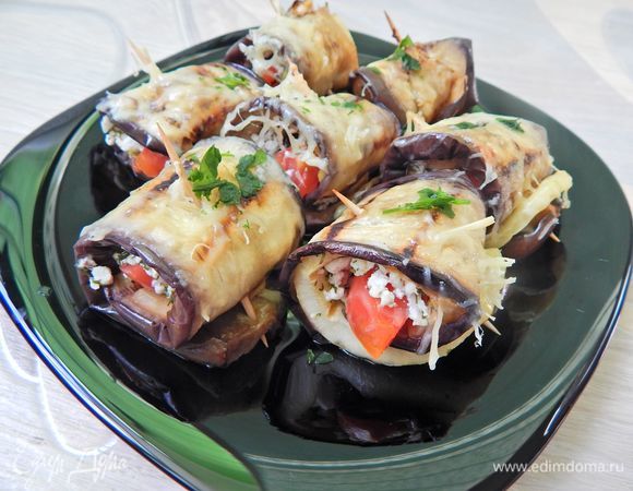 Овощные рулетики вкусные и в горячем, и в холодном виде. Приятного аппетита! 