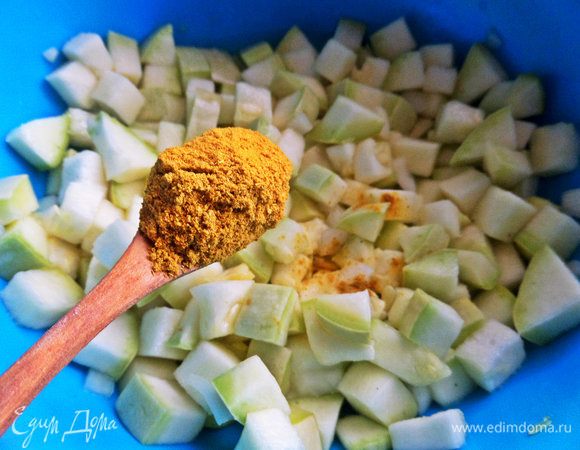 Порошок карри.