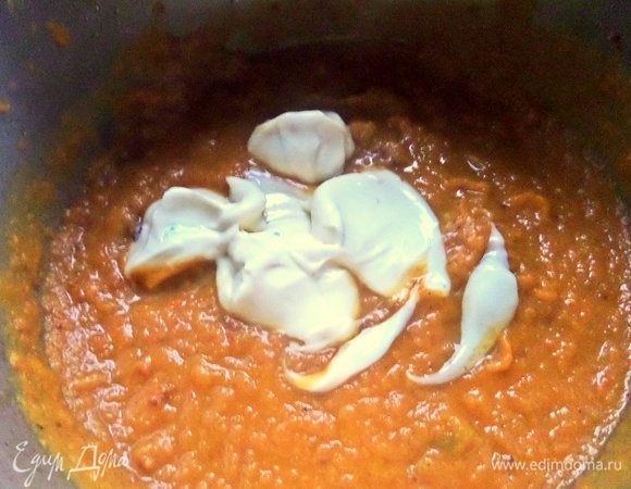 А сыр просто вмешать ложкой.