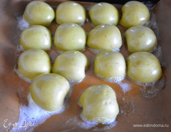 Запекать при 220°С 20-25 минут.