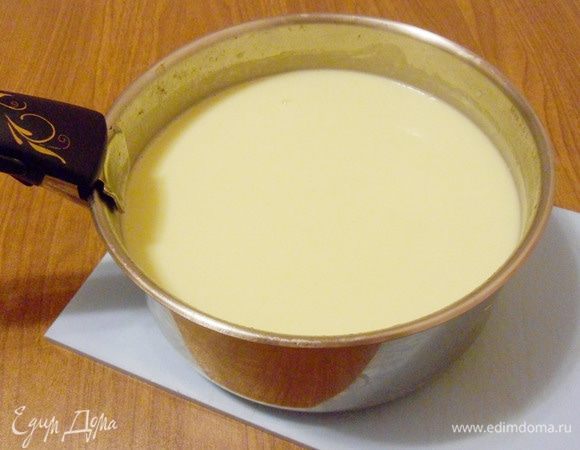 Перемешать и прогреть суп до полного растворения сыра.