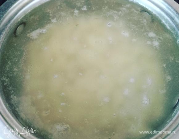 Отправляем в кастрюлю. У меня кастрюлька 1,5 литра.