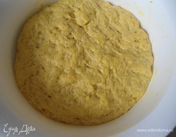 Тесто через час. Обмять.