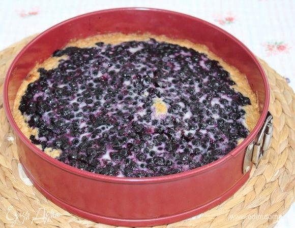 Запекайте в духовке при 200°С примерно 30 минут. 