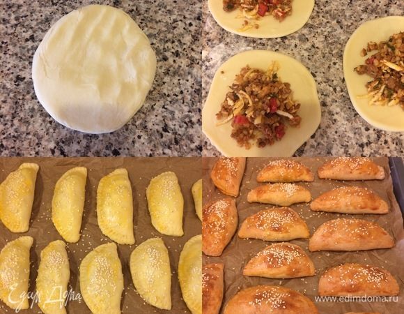 Духовку нагреть до 180°С. Тесто раскатать, вырезать кружки, положить начинку и слепить края. Желток смешать с молоком, смазать пирожки, посыпать кунжутом и отправить в духовку на 35-40 минут.