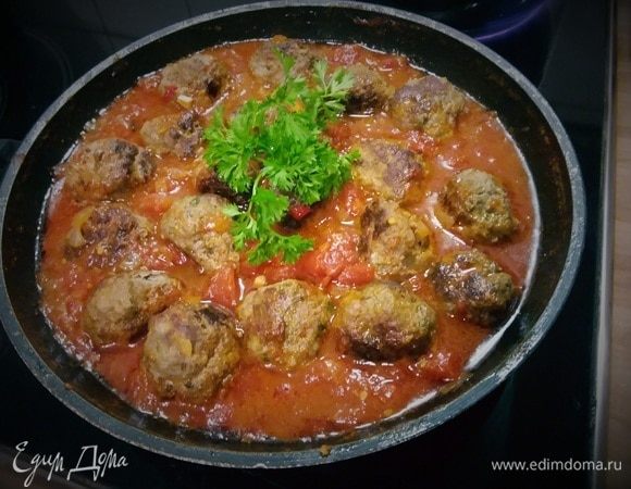 При подаче посыпать любимой зеленью. 