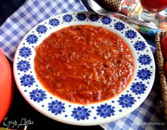 Суп готов, тогда разлить по тарелкам.