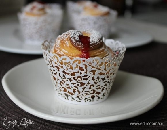 Такая выпечка удивит ваших гостей и будет украшением праздничного стола.
Примите мой второй подарок к юбилею компании Lesaffre.
