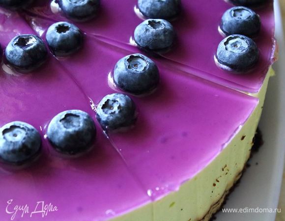 Чтобы легче снять форму, можно прогреть феном ее края.