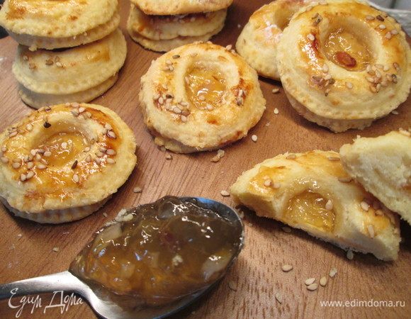 Остужаем и подаем к чаю или кофе. Приятного аппетита!