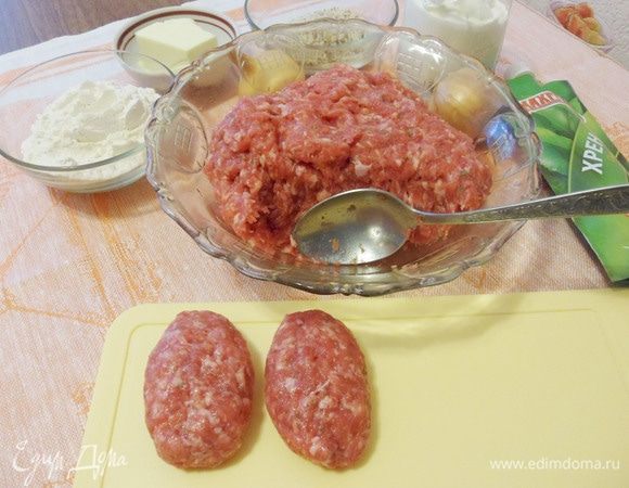 Сформировать котлетки.