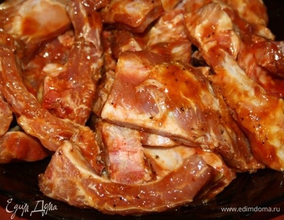 Перемешать. Оставить мариноваться на час.