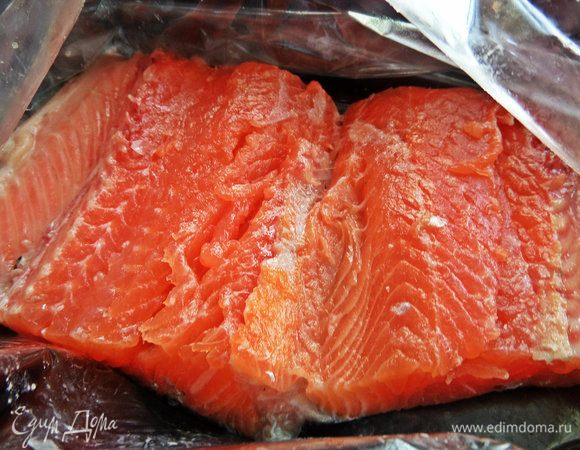 Помещаем в рукав для запекания.