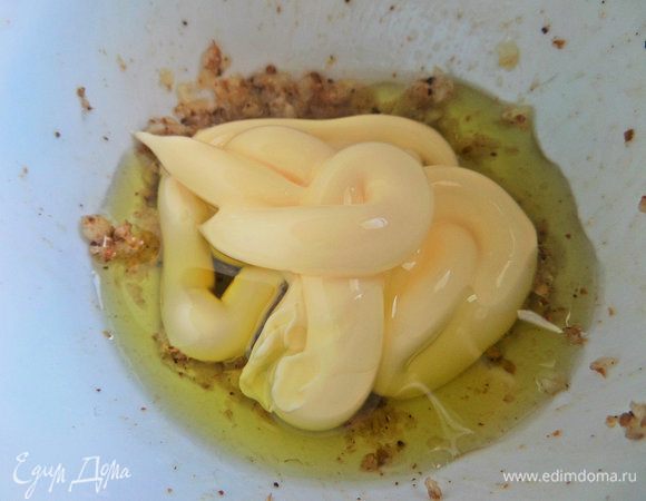 Добавить оливковое масло.