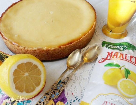 Цветаевский пирог с джемом готов.