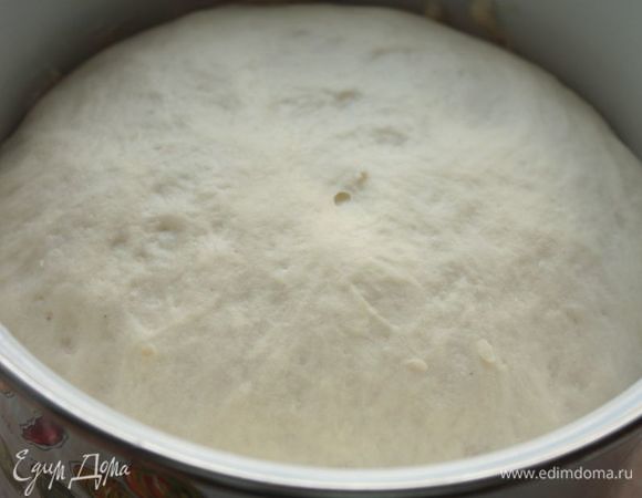 Подошедшее тесто обомните и вновь отправьте подходить, еще раз на 30-40 минут.