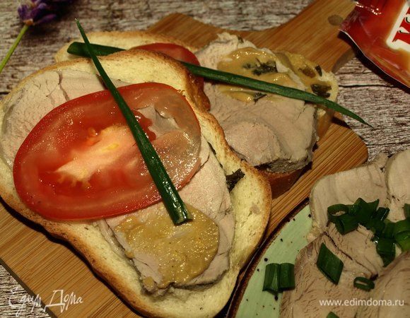 Или делать бутерброды на завтрак и не только! 
Приятного аппетита!